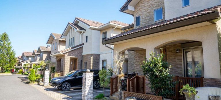 千葉の住まいを守るための屋根リフォームと快適安全性向上の秘訣