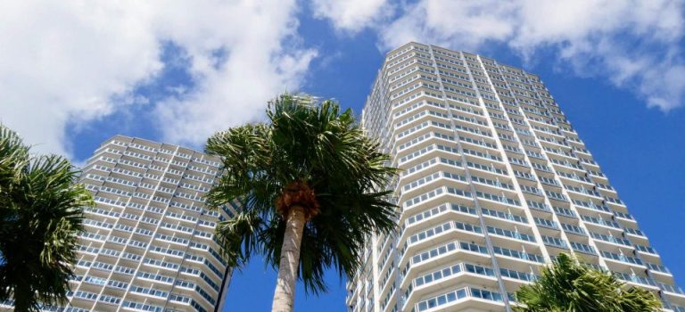 千葉県の気候から家を守る屋根リフォームで実現する安心快適な住まいづくり