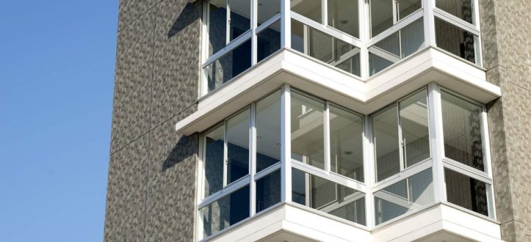 埼玉の気候と美観を守る外壁塗装で叶える長寿命で快適な住まいづくり 埼玉の気候と美観を守る外壁塗装で叶える長寿命で快適な住まいづくり